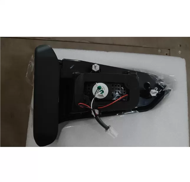 MG 5 Rear Taillights Assembly Side Of The Suitcase Lid,10292137,10292138,mg Auto Parts Catalogue