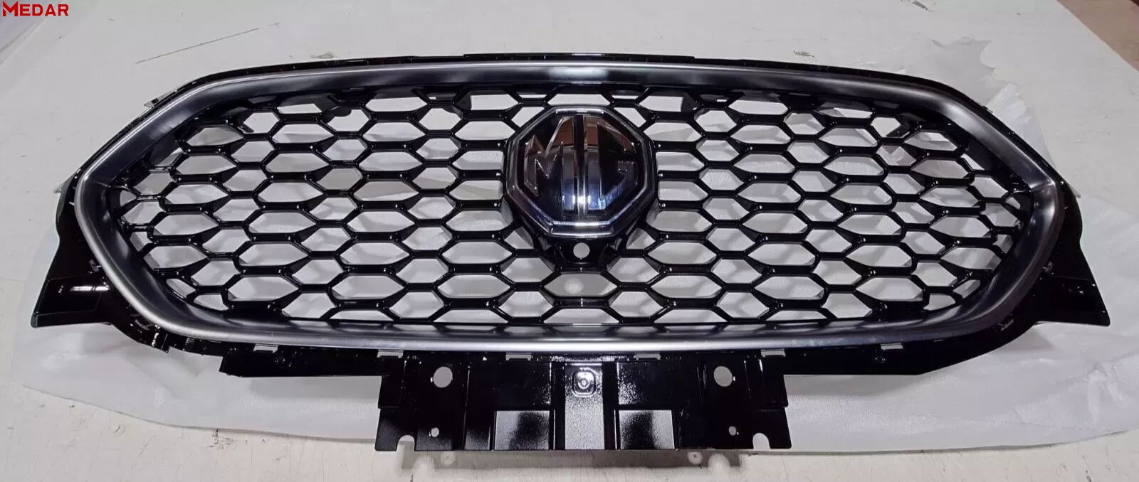 MG ZS Front Bumper Grill Radiator grille assembly,10562323,MG auto parts supplier