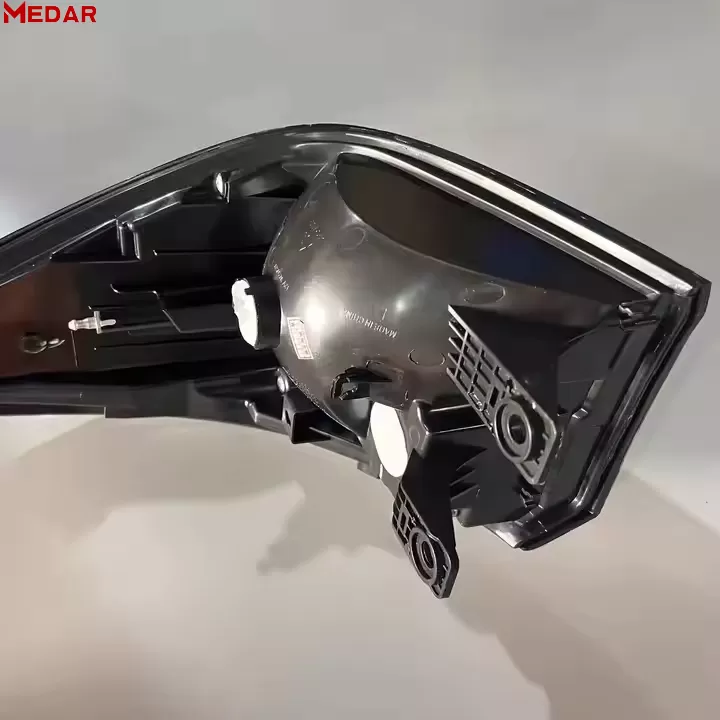 MG ZS Trunk Lid Tail Light,10293793,10293794,MG Auto Parts Catalogue